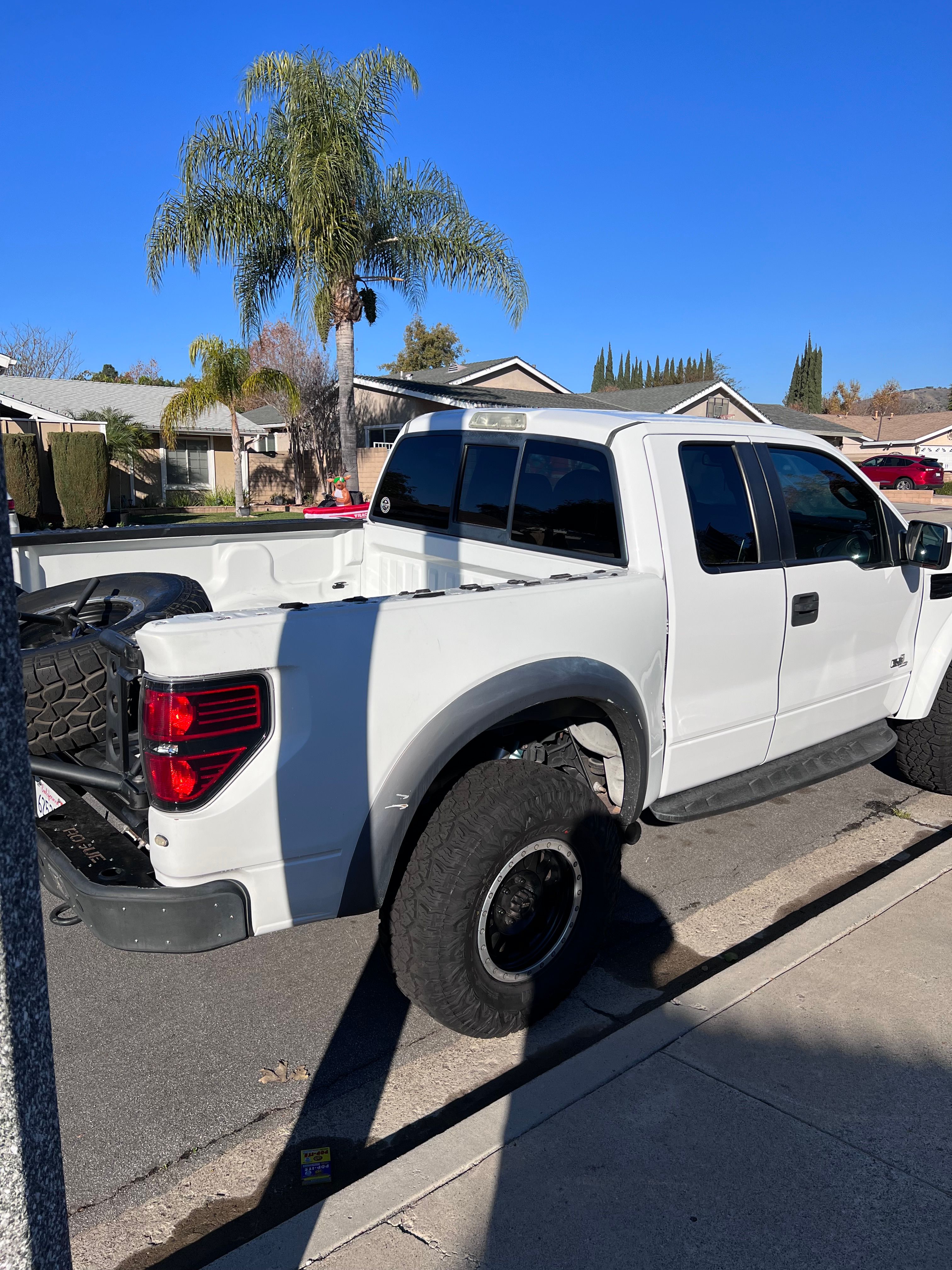 Used 2013 Ford F150 Raptor w/ Luxury Equipment Group AWD/4WD image 5