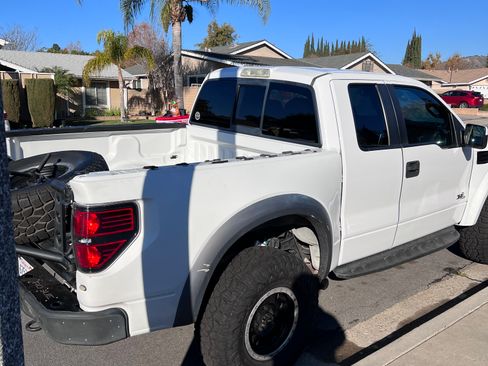 Used 2013 Ford F150 Raptor w/ Luxury Equipment Group AWD/4WD image 5