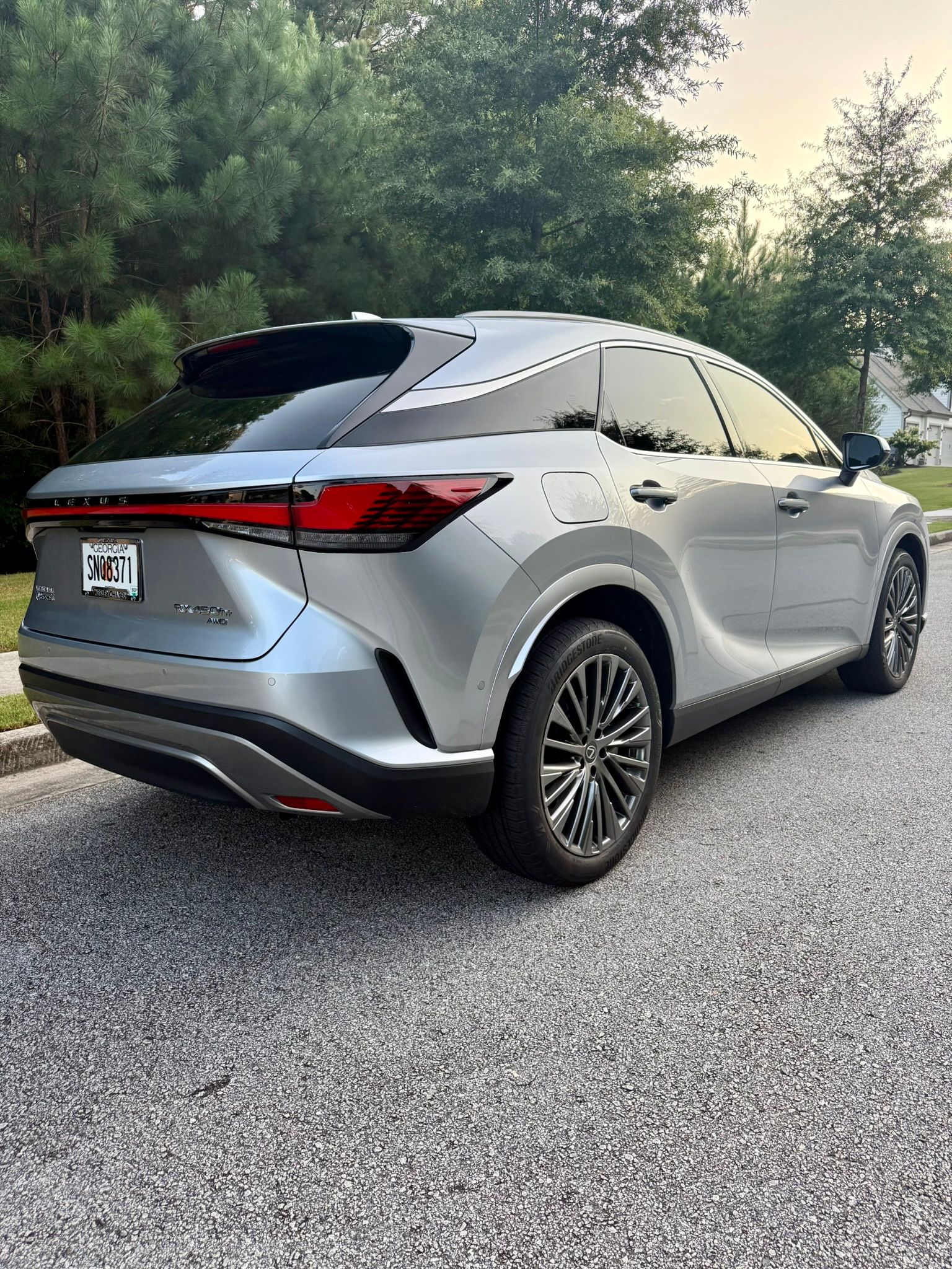 Used 2026 Lexus RX 450h AWD w/ Convenience Package image 2