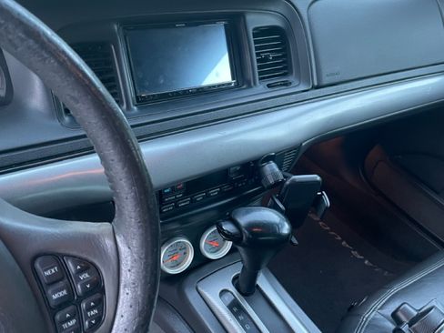 Used 2004 Mercury Marauder RWD image 20