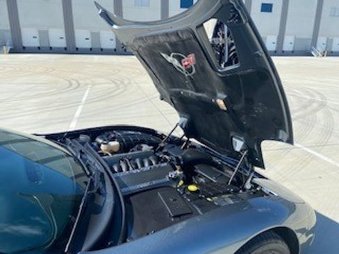 Used 2003 Chevrolet Corvette Convertible w/ Preferred Equipment Group1 image 8