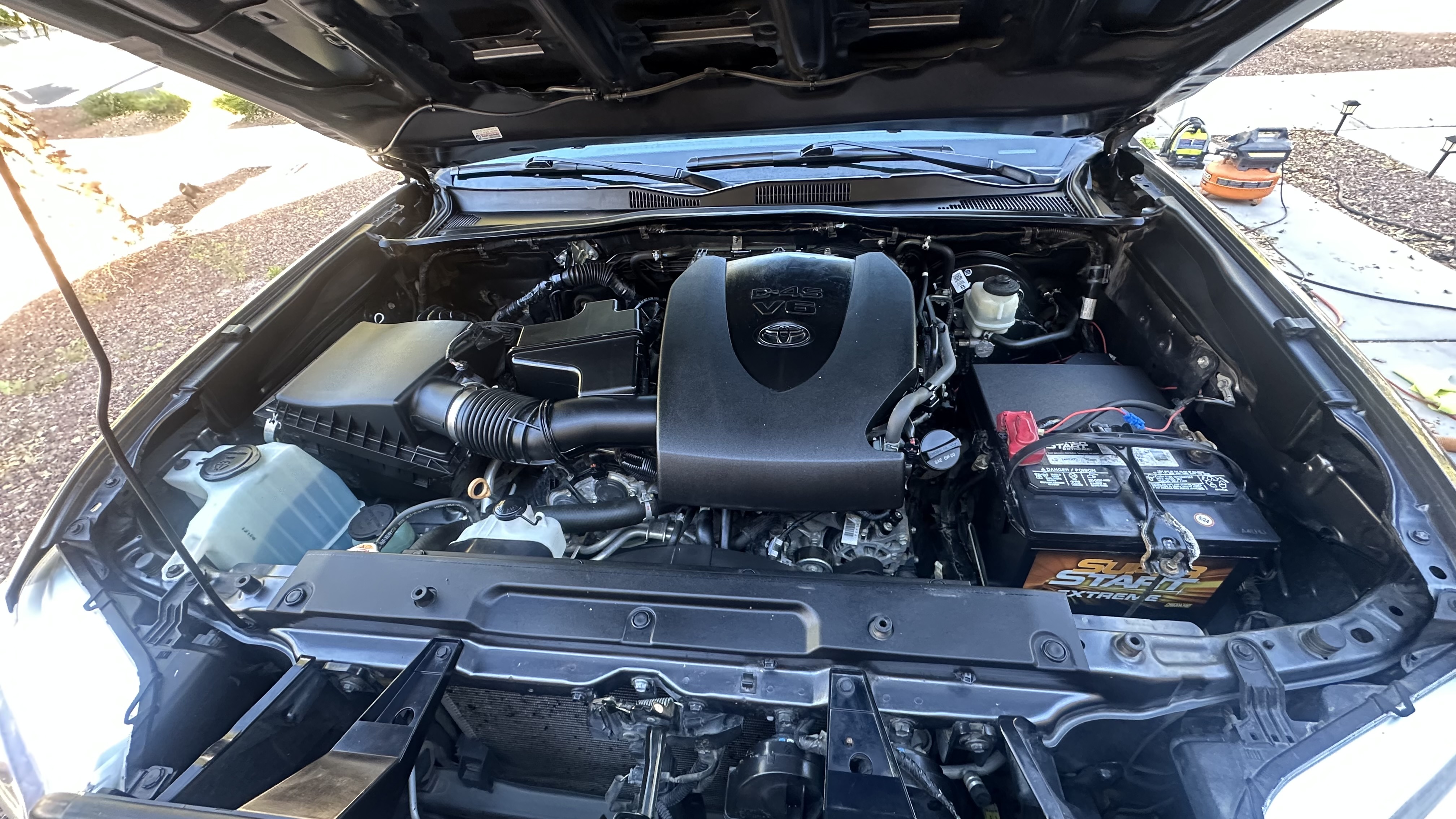 Used 2020 Toyota Tacoma TRD Sport AWD/4WD image 13