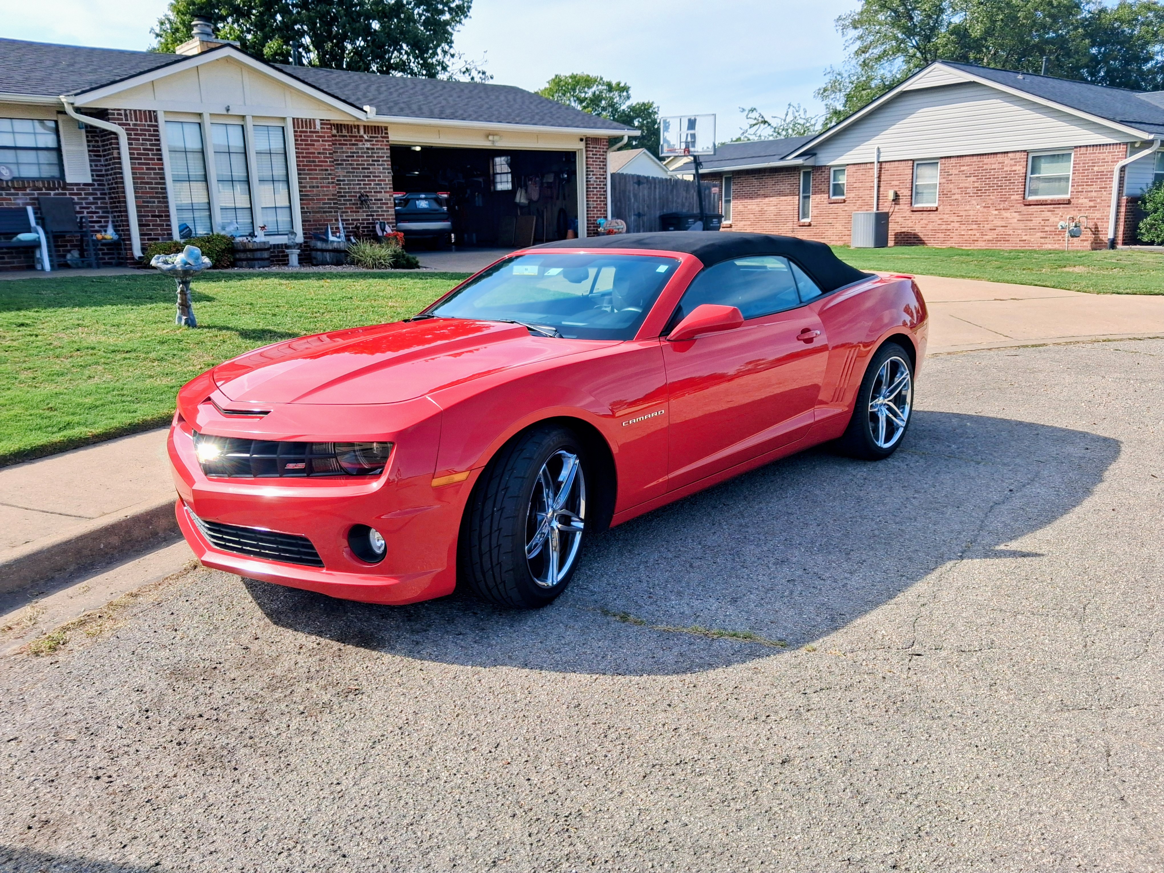 Used 2011 Chevrolet Camaro SS w/ RS Package RWD image 12