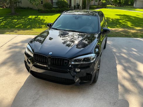 Used 2018 BMW X5 M image 2