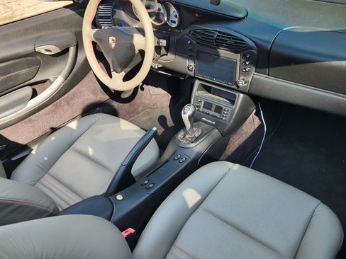 Used 2002 Porsche Boxster S image 15