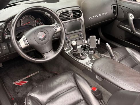 Used 2010 Chevrolet Corvette Grand Sport w/ Preferred Equipment Group RWD image 21