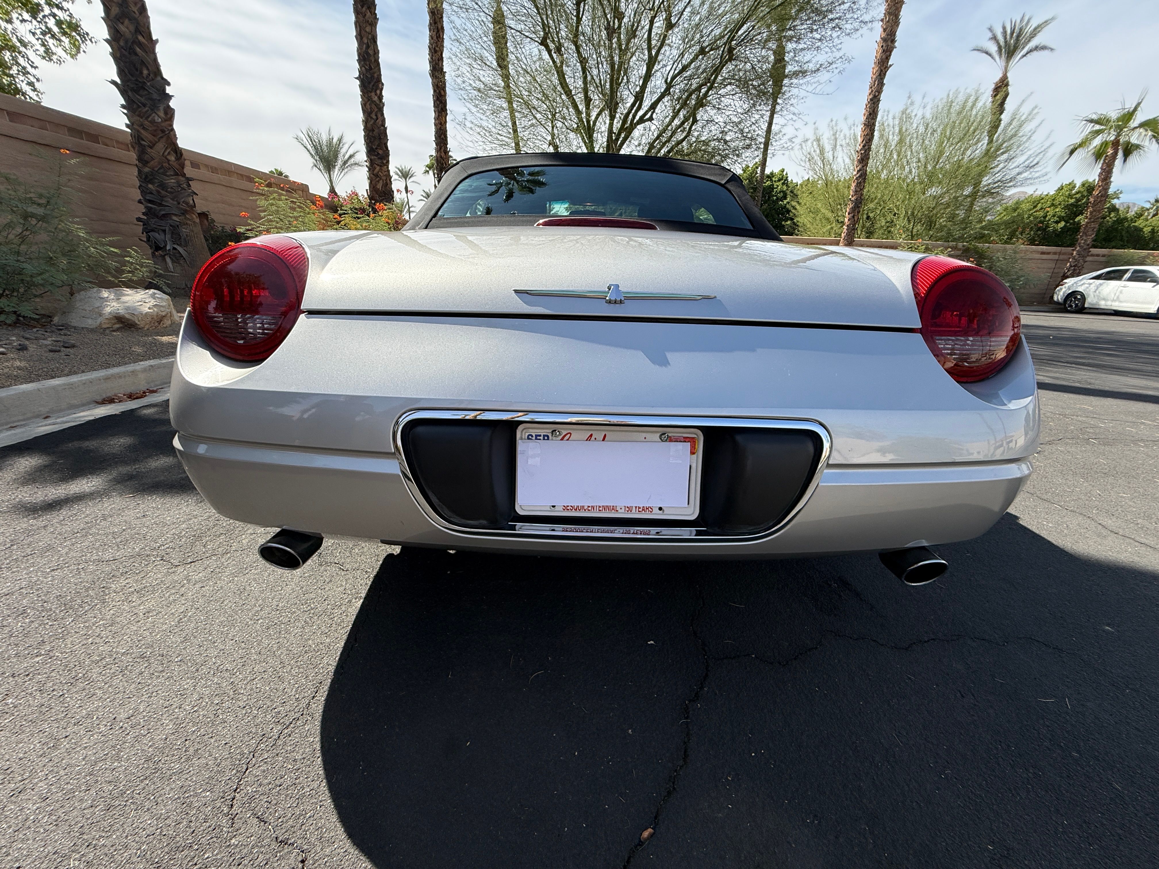 Used 2004 Ford Thunderbird RWD image 9