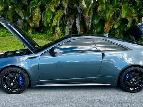 Used 2011 Cadillac CTS V w/ Wood Trim Package image 5