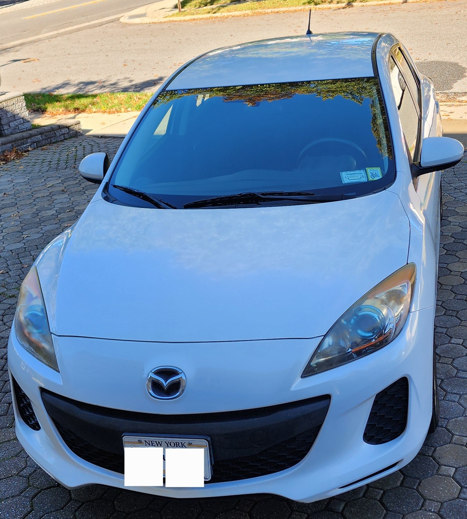 Used 2012 MAZDA MAZDA3 i Touring FWD image 30