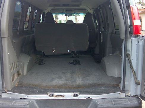 Used 2016 Chevrolet Express 2500 LS image 6