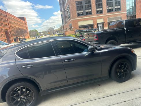 Used 2019 Alfa Romeo Stelvio Ti image 12