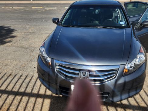 Used 2011 Honda Accord EX-L image 1
