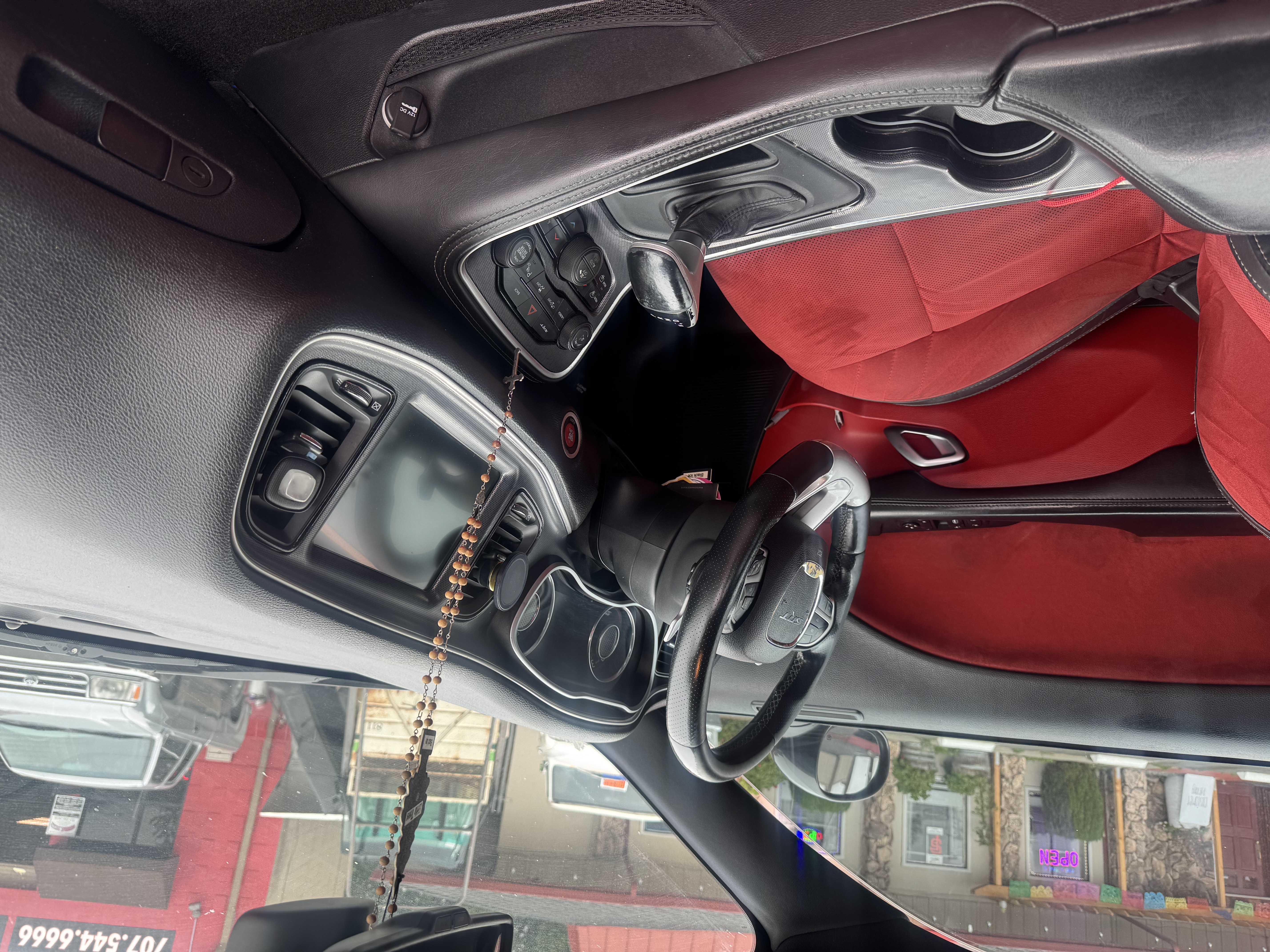 Used 2015 Dodge Challenger SRT w/ Technology Group RWD image 12