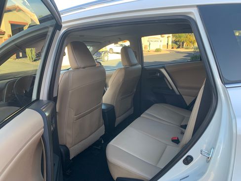 Used 2013 Toyota RAV4 Limited image 9