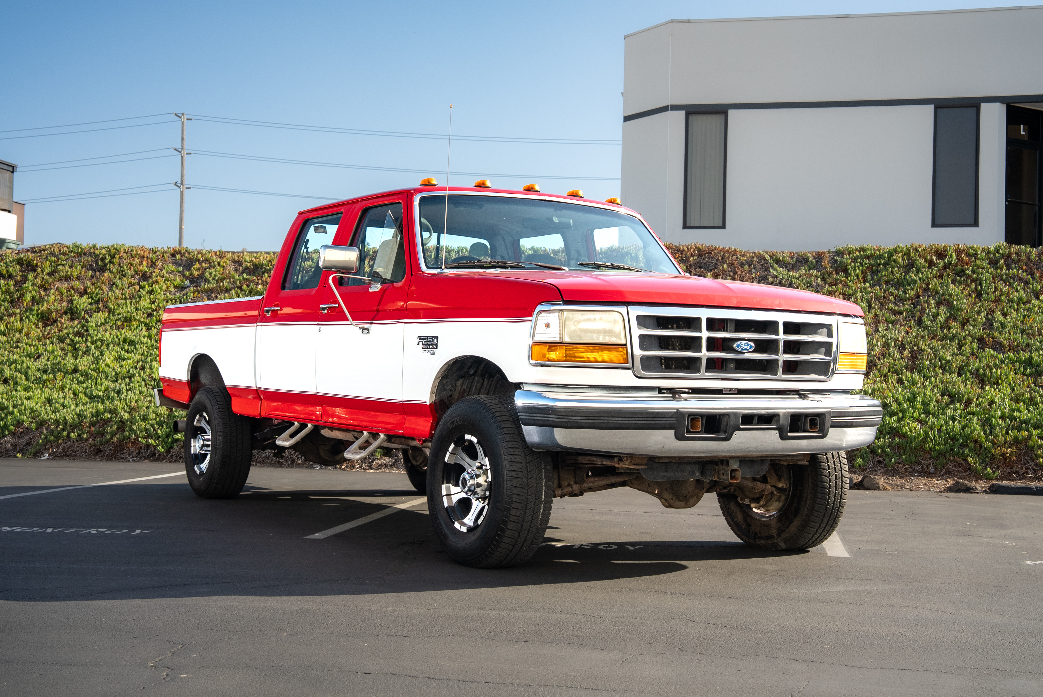 Used 1997 Ford F250 4x4 Crew Cab Heavy Duty image 2