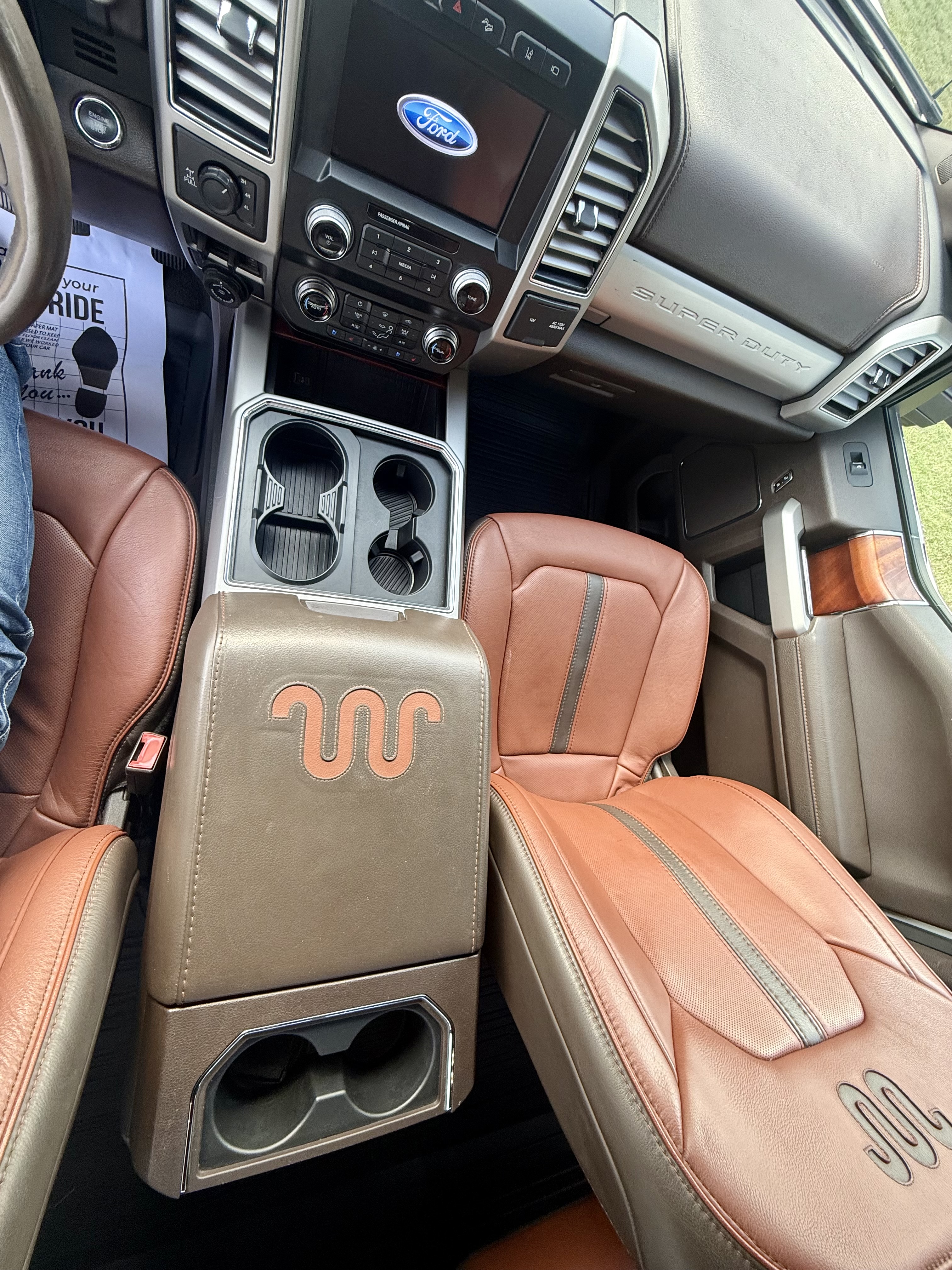 Used 2020 Ford F250 King Ranch w/ King Ranch Ultimate Package AWD/4WD image 8