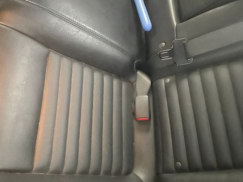 Used 2009 Dodge Challenger R/T image 11