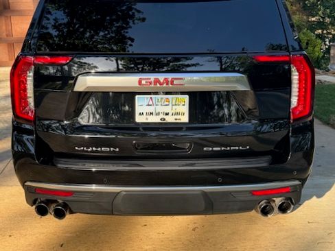 Used 2023 GMC Yukon Denali w/ Max Trailering Package AWD/4WD image 5