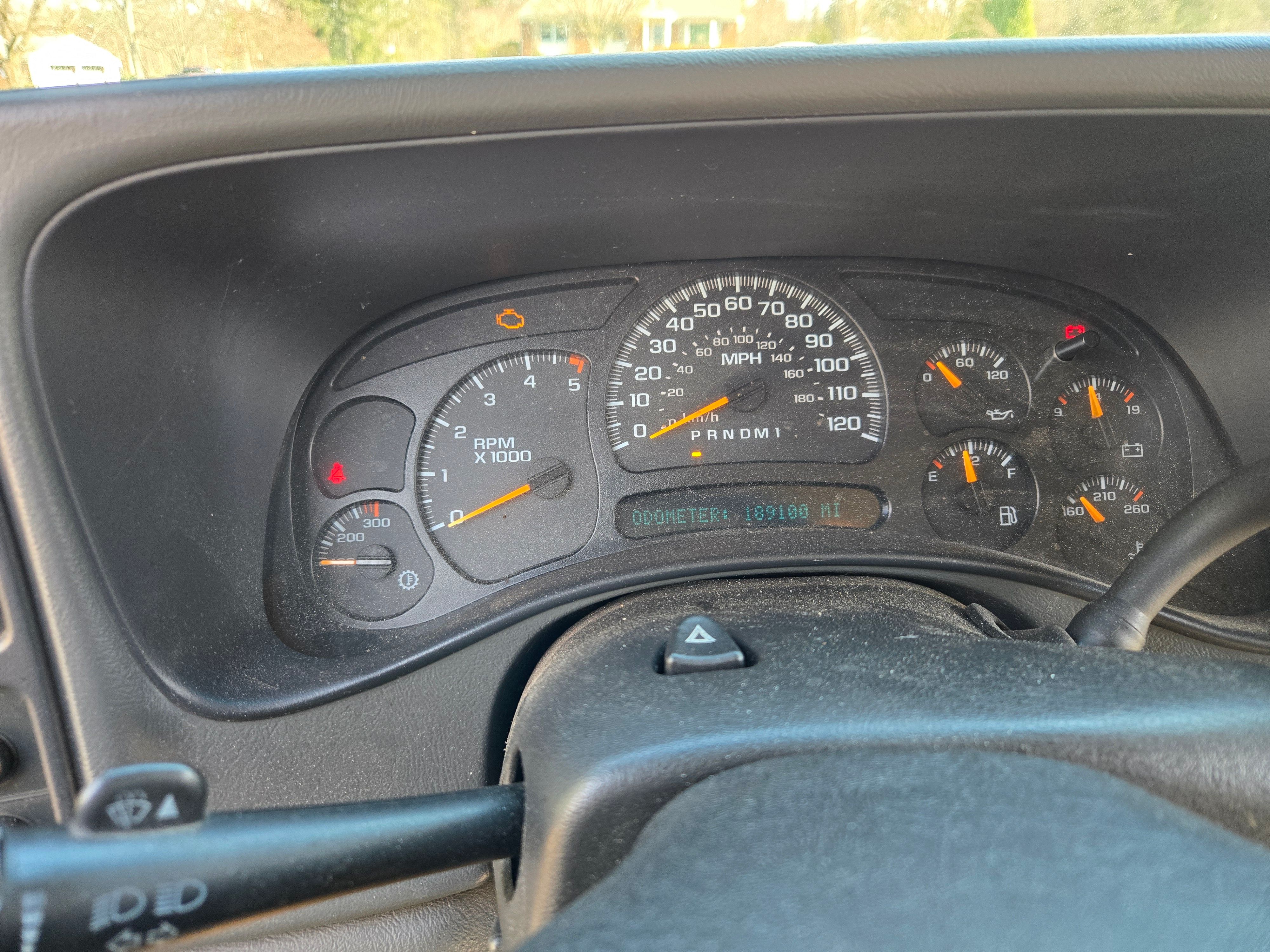 Used 2006 Chevrolet Silverado 2500 W/T w/ Skid Plate Package AWD/4WD image 2