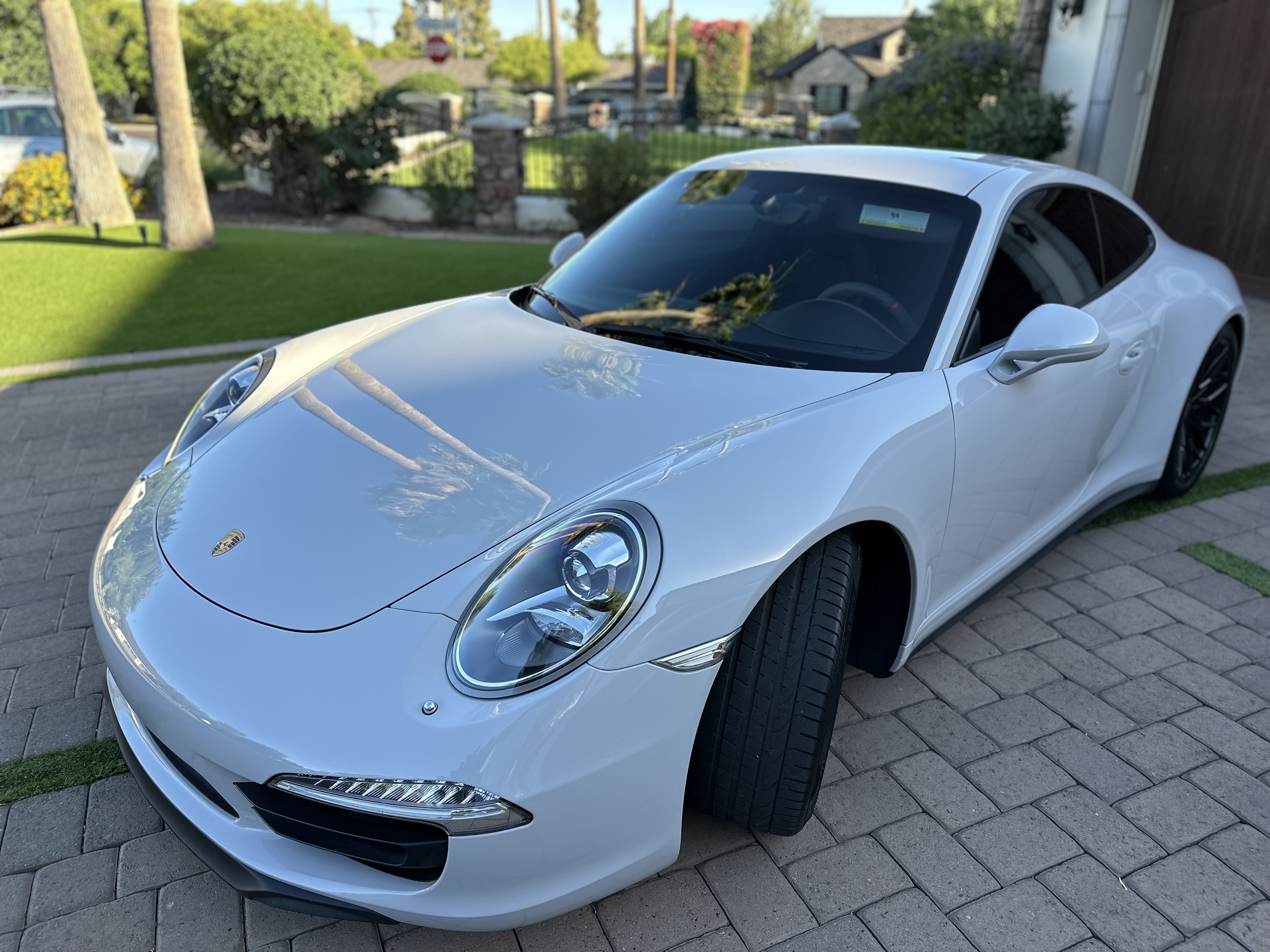 Used 2014 Porsche 911 Carrera 4S AWD/4WD image 1