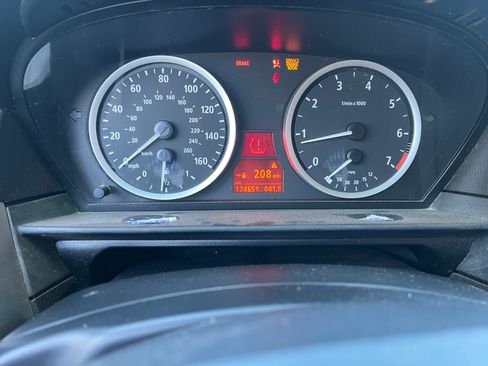 Used 2004 BMW 530i Sedan image 16