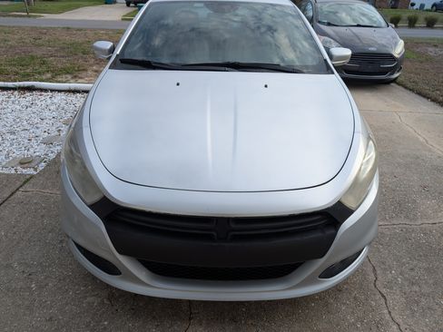 Used 2013 Dodge Dart Limited w/ Technology Group image 2