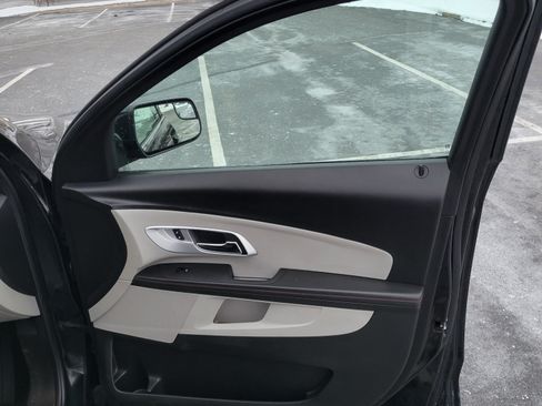 Used 2013 Chevrolet Equinox LT w/ Driver Convenience Package image 12