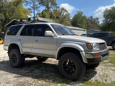 Used 1998 Toyota 4Runner Limited image 2