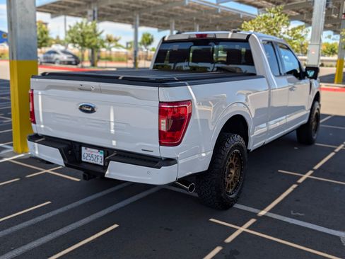 Used 2021 Ford F150 XLT w/ Equipment Group 302A High AWD/4WD image 9