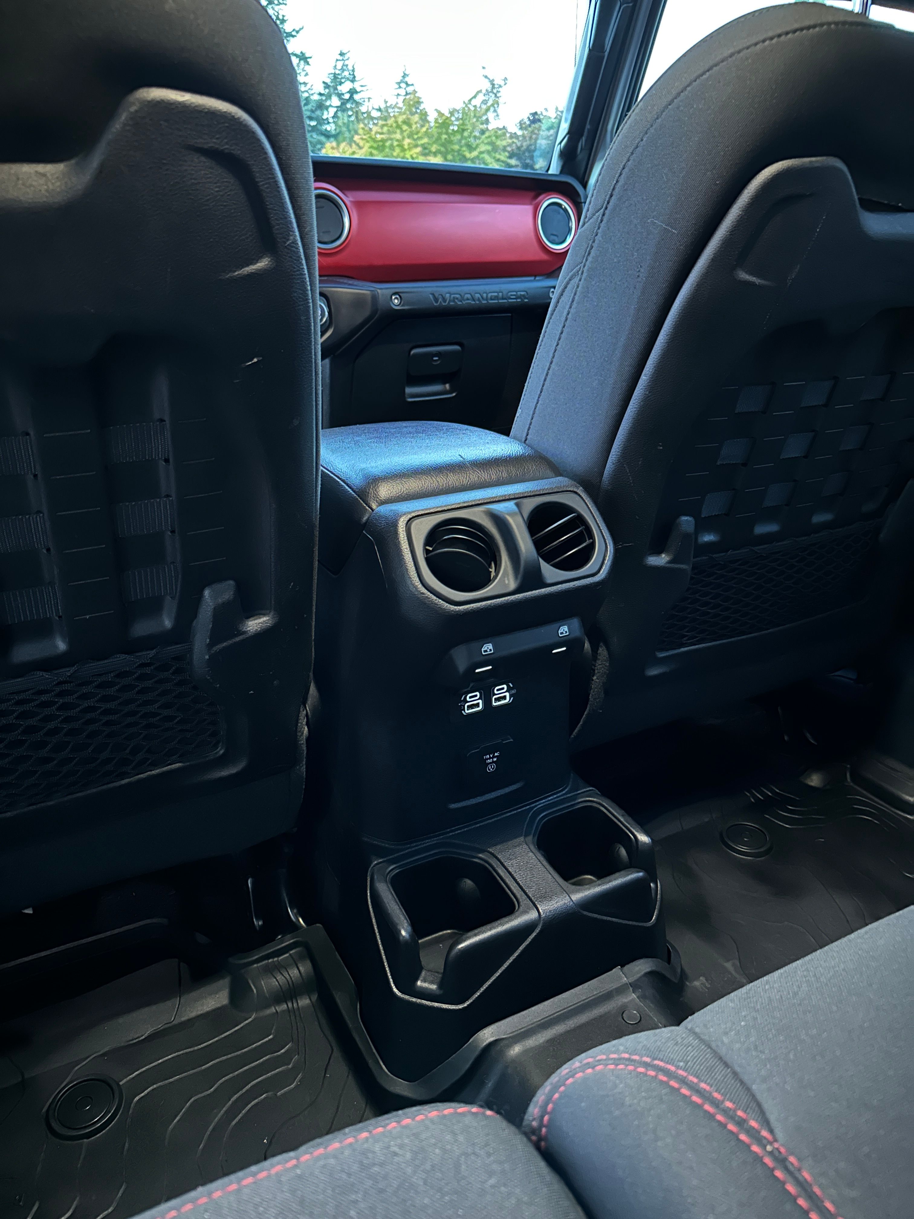 Used 2019 Jeep Wrangler Unlimited Rubicon AWD/4WD image 18