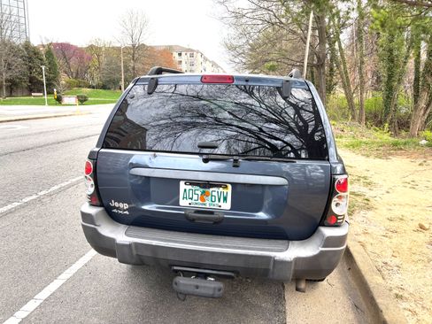 Used 2002 Jeep Grand Cherokee Laredo image 4