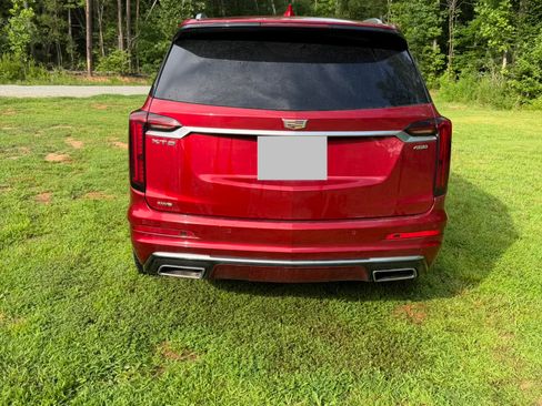 Used 2021 Cadillac XT6 Premium Luxury AWD/4WD image 5