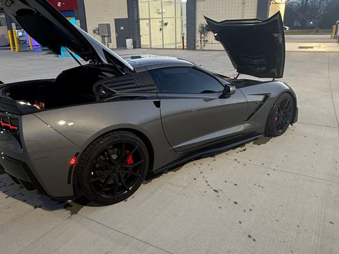 Used 2016 Chevrolet Corvette Stingray Coupe w/ Carbon Flash Badge Package image 13