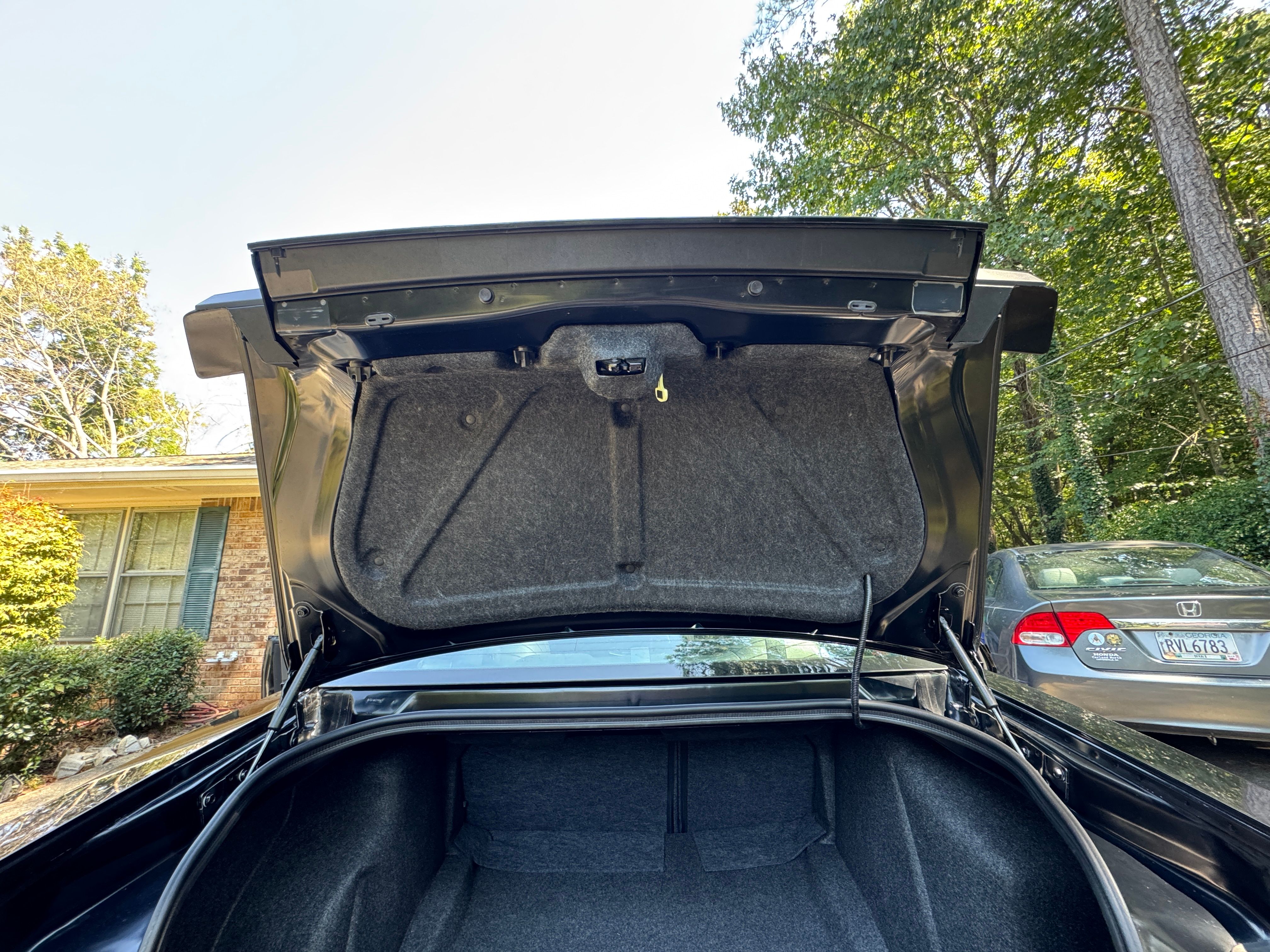 Used 2018 Dodge Challenger SRT RWD image 26