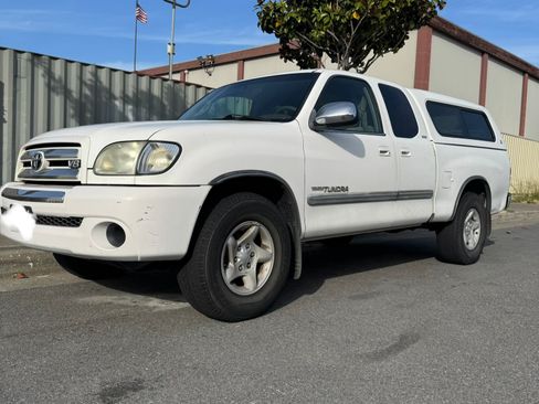 Used 2003 Toyota Tundra SR5 RWD image 1