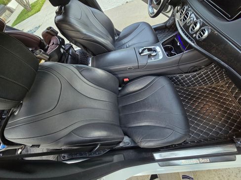 Used 2017 Mercedes-Benz S 550 Sedan image 12