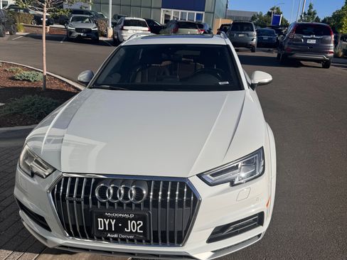 Used 2017 Audi A4 2.0T allroad Premium Plus AWD/4WD image 4