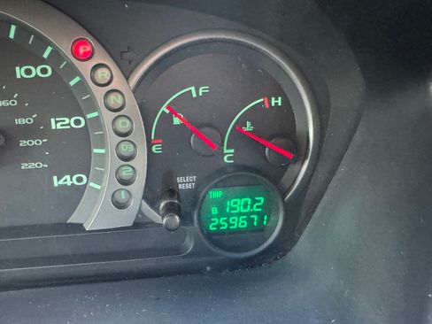 Used 2005 Honda Pilot EX-L image 12