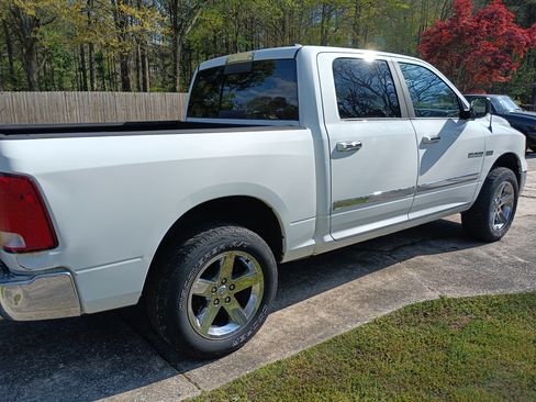 Used 2010 Dodge Ram 1500 Truck SLT w/ Big Horn Regional Pkg image 19