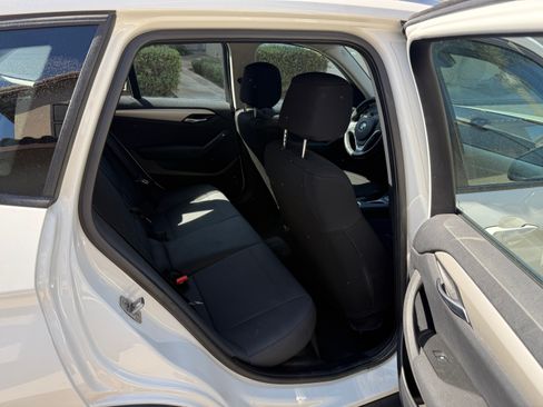 Used 2013 BMW X1 sDrive28i RWD image 9