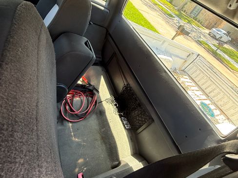 Used 2011 Ford Ranger XLT image 9