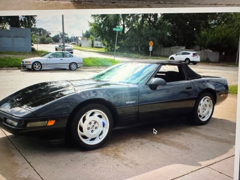 Used 1993 Chevrolet Corvette Coupe RWD image 5