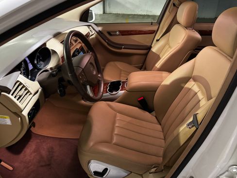 Used 2008 Mercedes-Benz R 350 4MATIC image 8