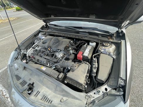 Used 2022 Toyota Camry LE w/ Cold Weather Package FWD image 20
