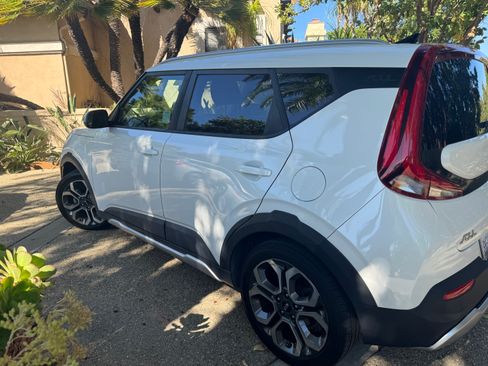 Used 2020 Kia Soul X-Line FWD image 8