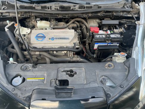Used 2012 Nissan Leaf SL image 14