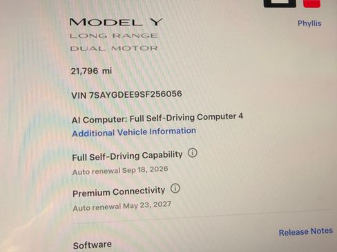 Used 2025 Tesla Model Y Long Range AWD/4WD image 13