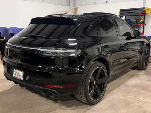 Used 2021 Porsche Macan GTS AWD/4WD image 6