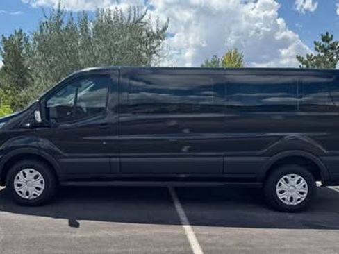 Used 2023 Ford Transit 350 XLT image 13