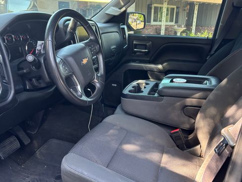 Used 2017 Chevrolet Silverado 1500 LT w/ Texas Edition image 8